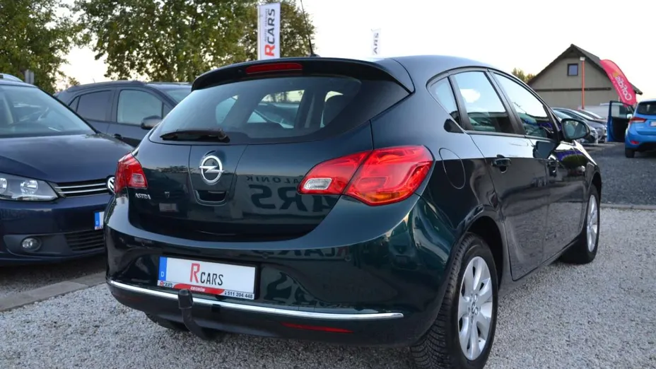 OPEL Astra -