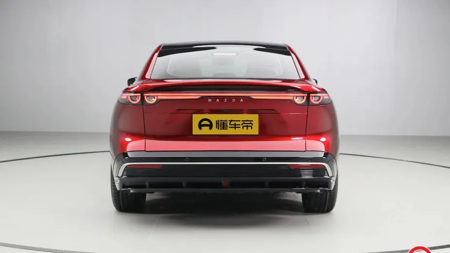 MAZDA EZ-6 -