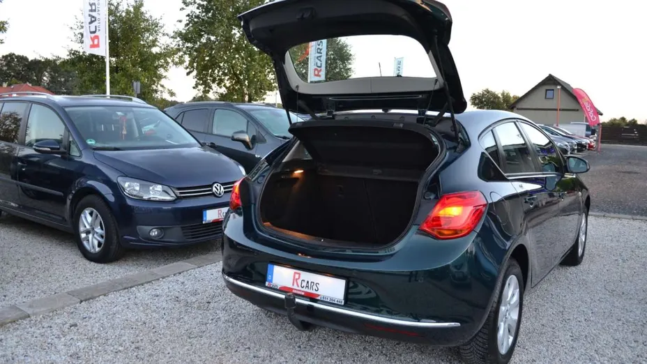 OPEL Astra -