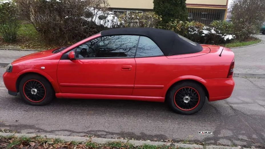 OPEL Astra -