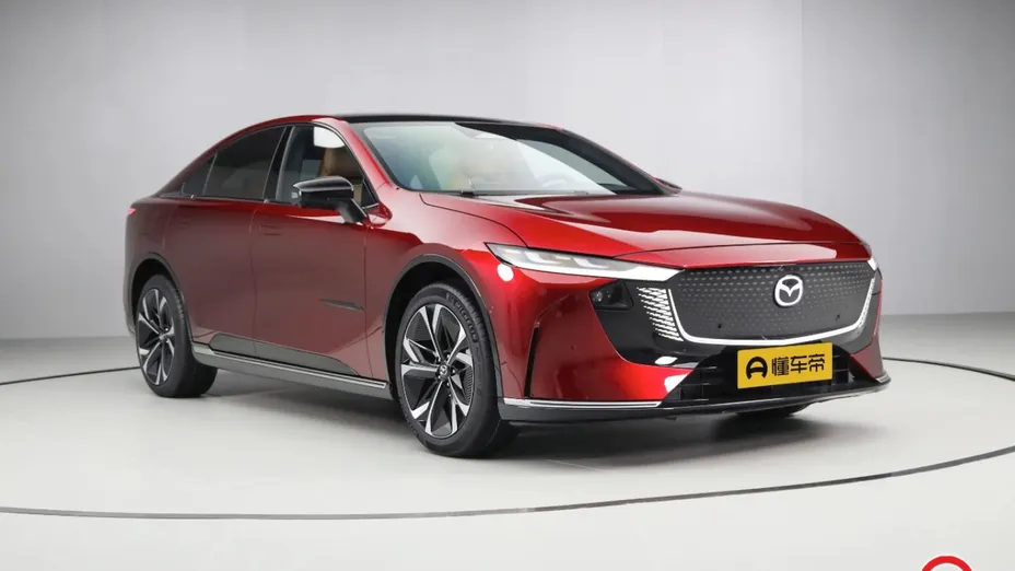 MAZDA EZ-6 -