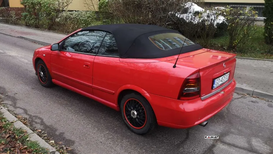 OPEL Astra -