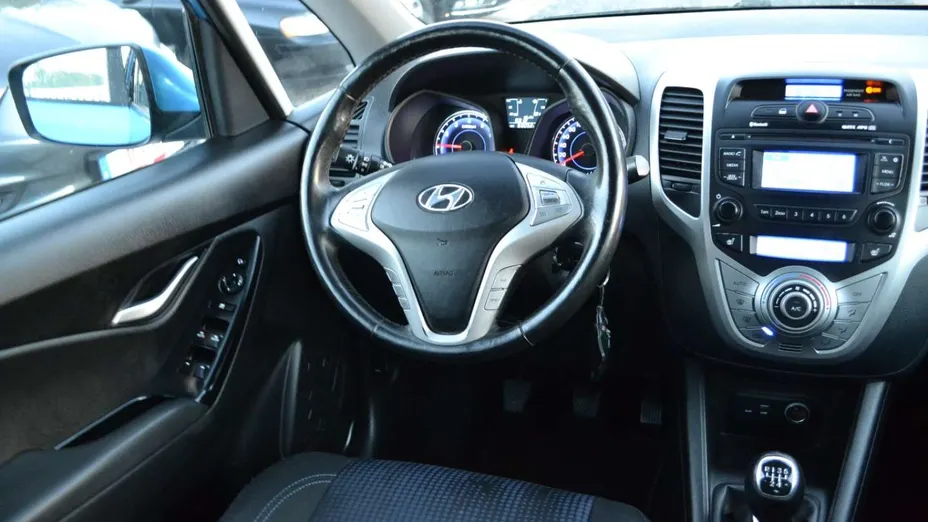 HYUNDAI ix20 -