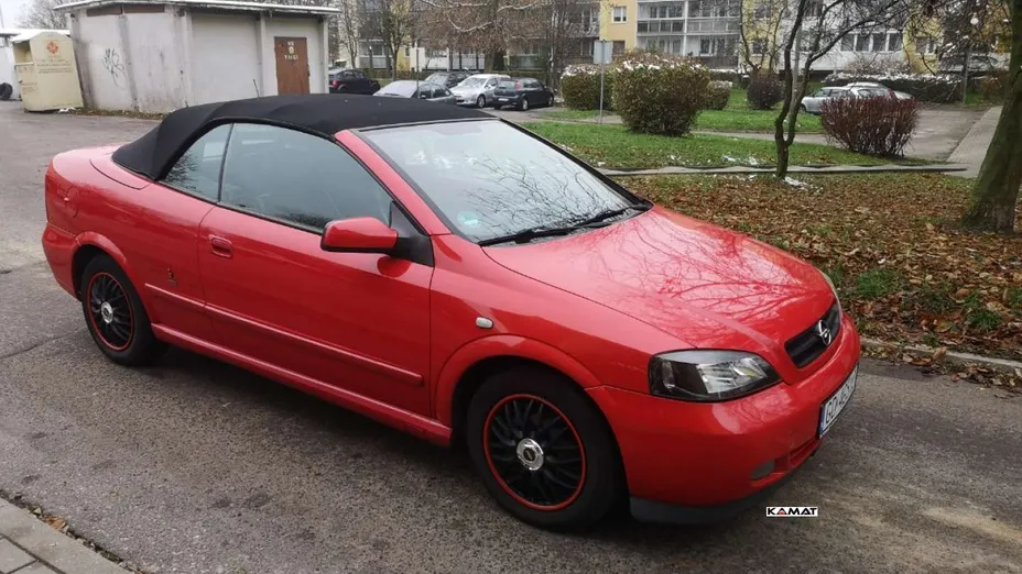 OPEL Astra -