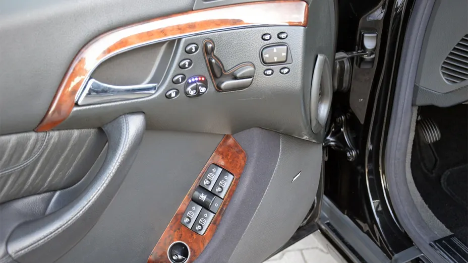 MERCEDES-BENZ S Klasa -