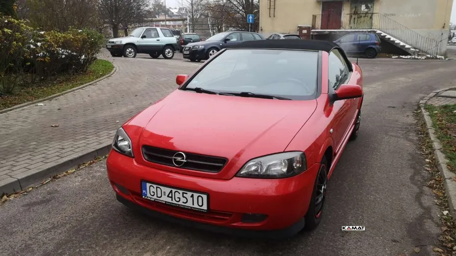 OPEL Astra -