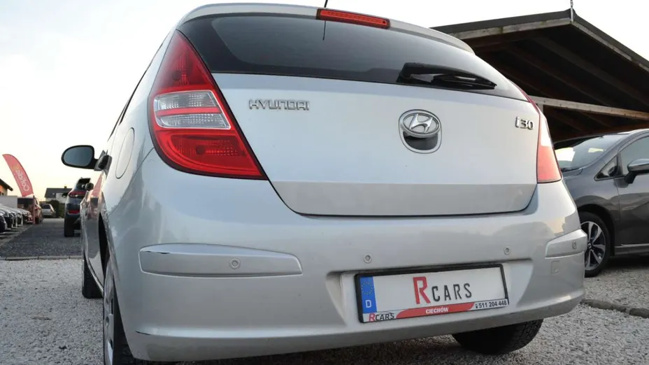 HYUNDAI i30 -