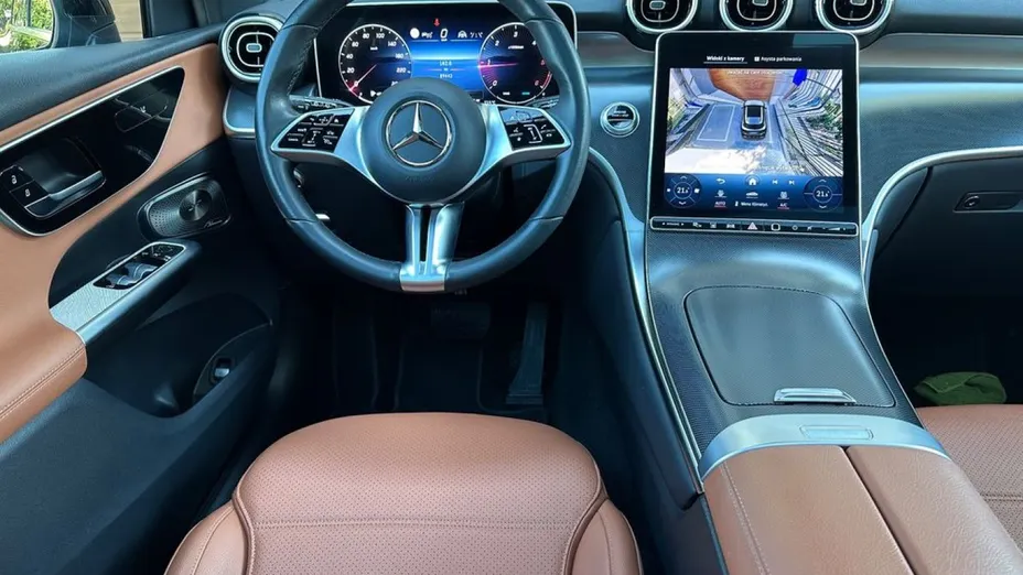 MERCEDES-BENZ GLC -