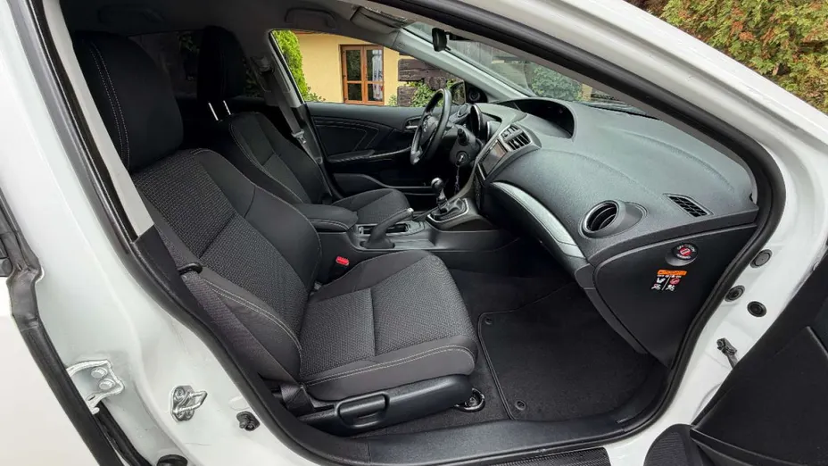 HONDA Civic -