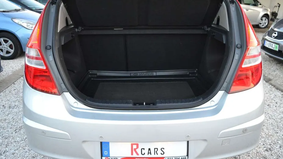 HYUNDAI i30 -