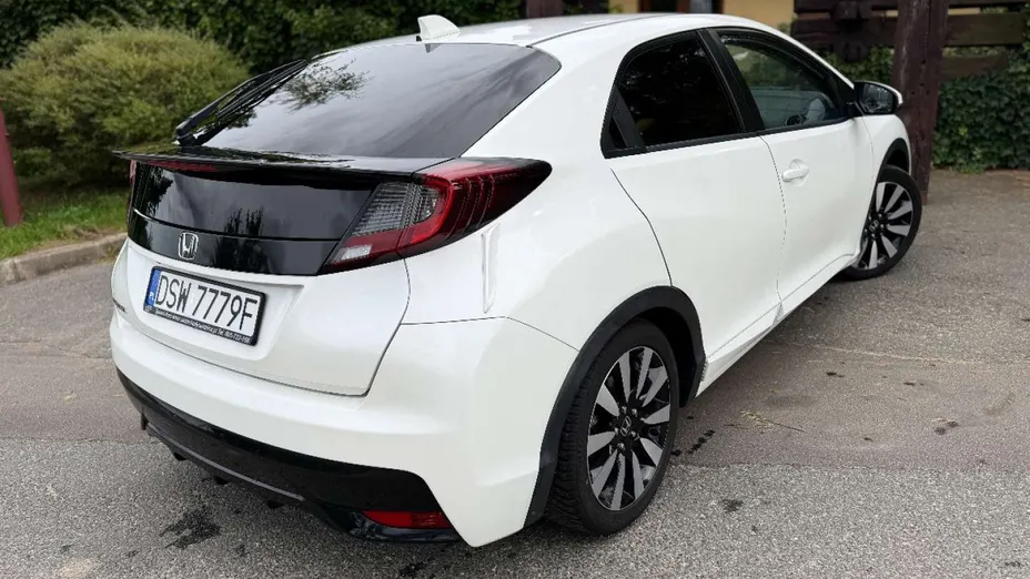 HONDA Civic -