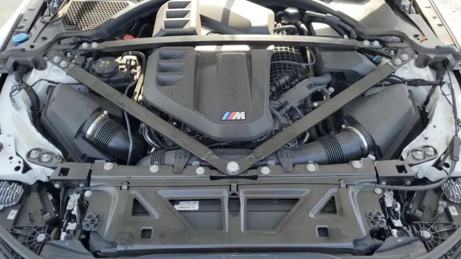 BMW M4 -