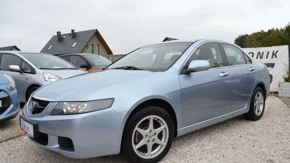 HONDA Accord -
