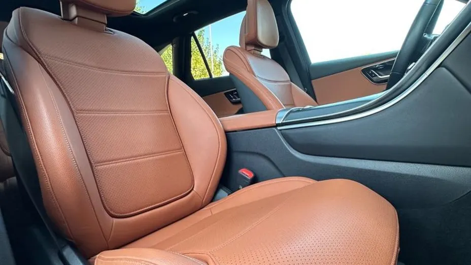 MERCEDES-BENZ GLC -