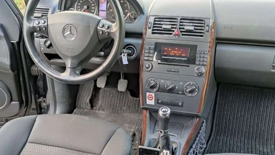 MERCEDES-BENZ A Klasa -