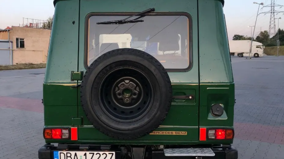 MERCEDES-BENZ 280 -