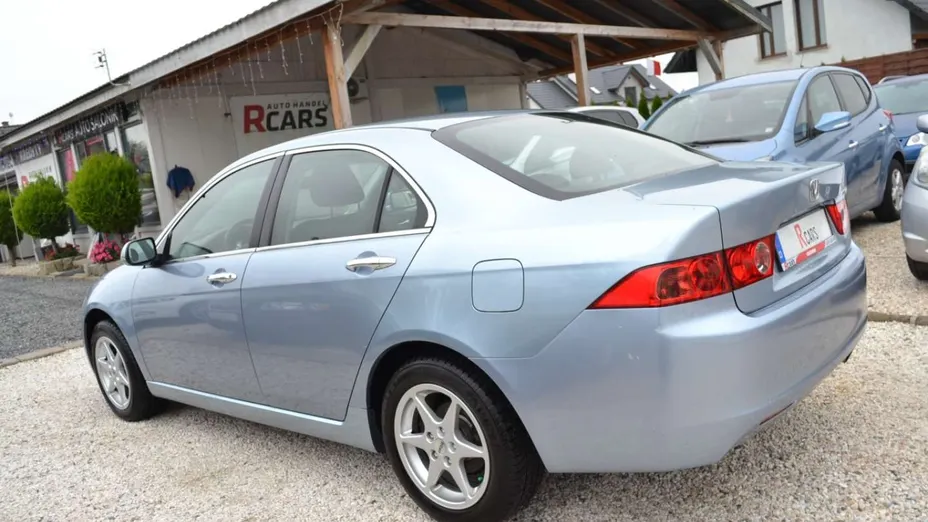 HONDA Accord -