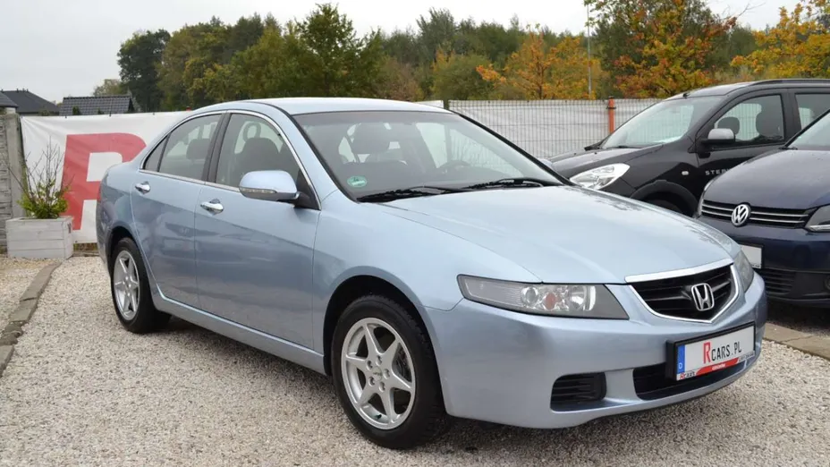 HONDA Accord -