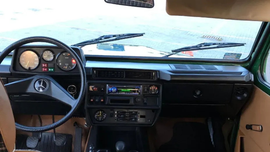 MERCEDES-BENZ 280 -