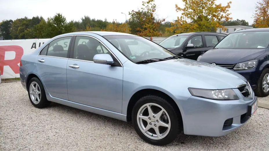 HONDA Accord -