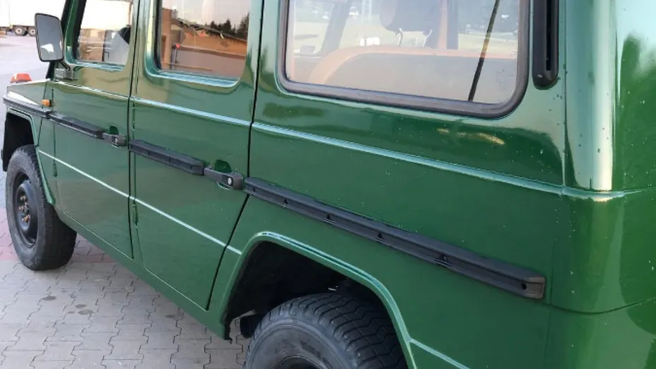 MERCEDES-BENZ 280 -