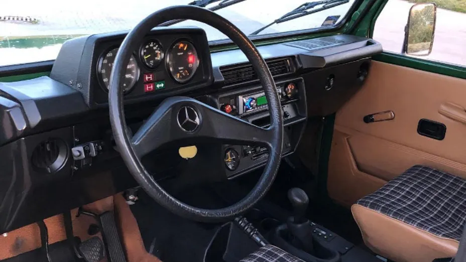 MERCEDES-BENZ 280 -