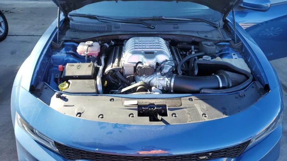 DODGE Charger -
