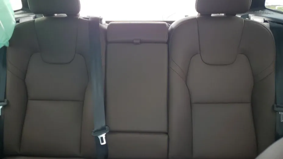 VOLVO XC60 -