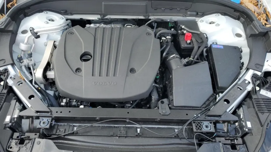 VOLVO XC60 -