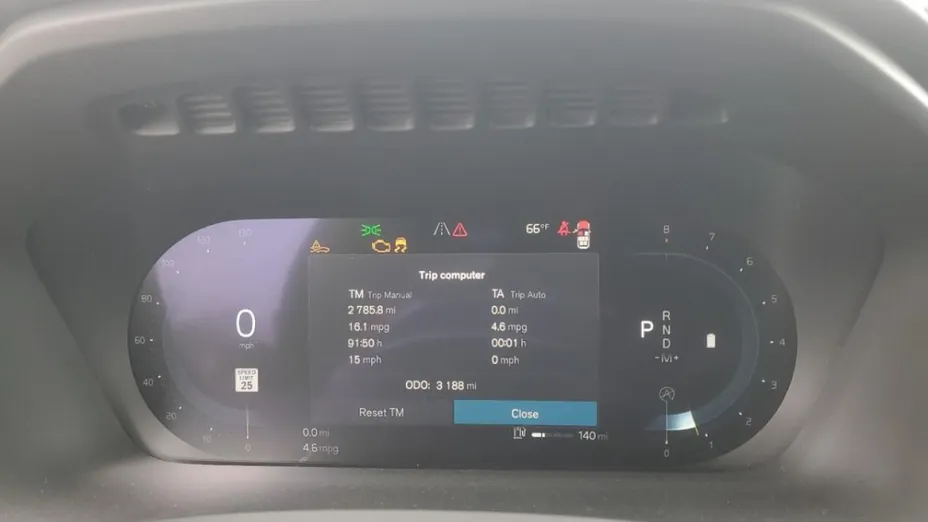 VOLVO XC90 -