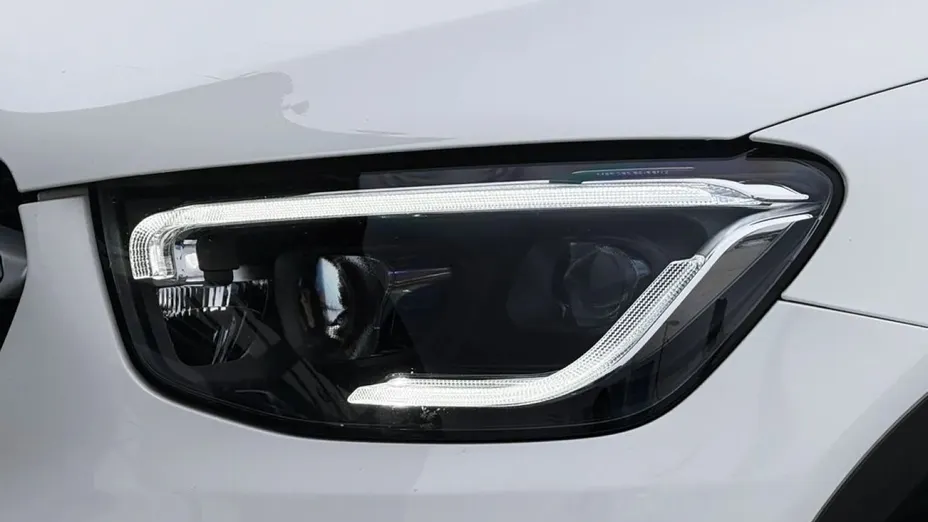 MERCEDES-BENZ GLC -