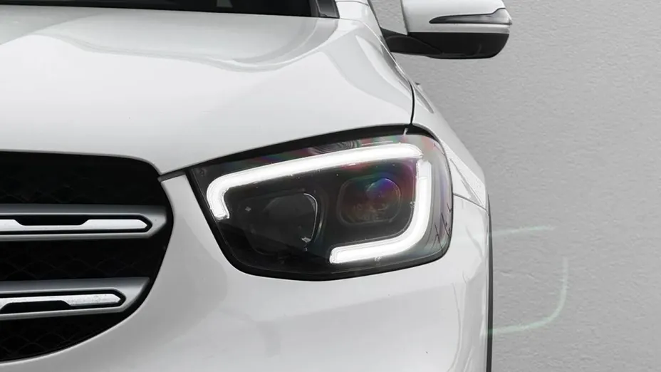MERCEDES-BENZ GLC -