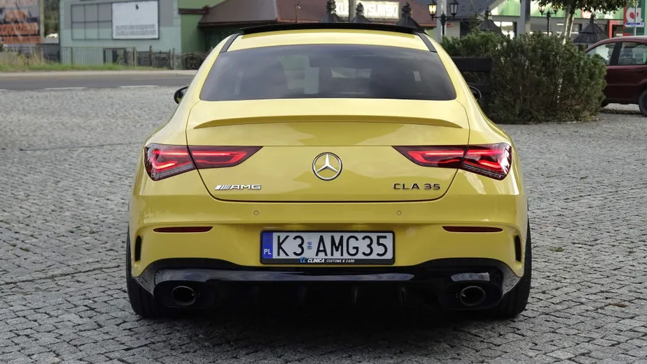 MERCEDES-BENZ CLA -