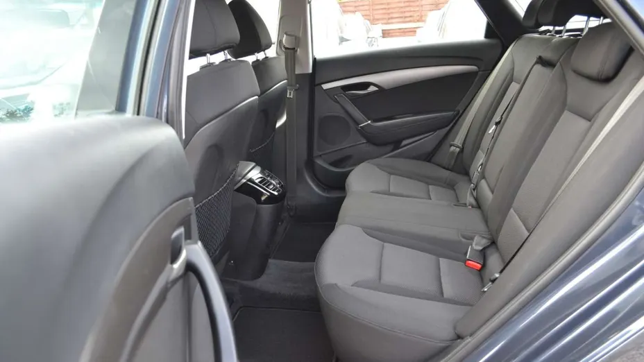 HYUNDAI i40 -