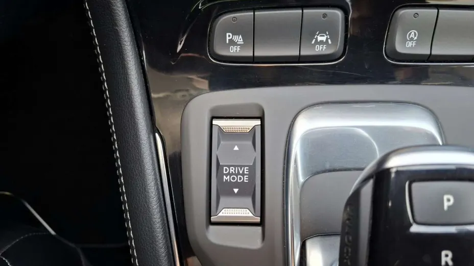 OPEL Grandland X -