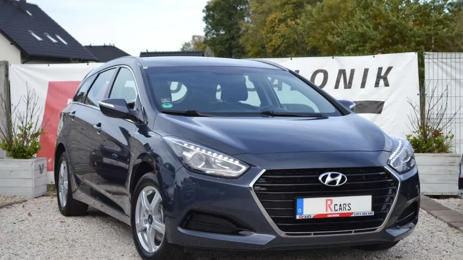 HYUNDAI i40 -