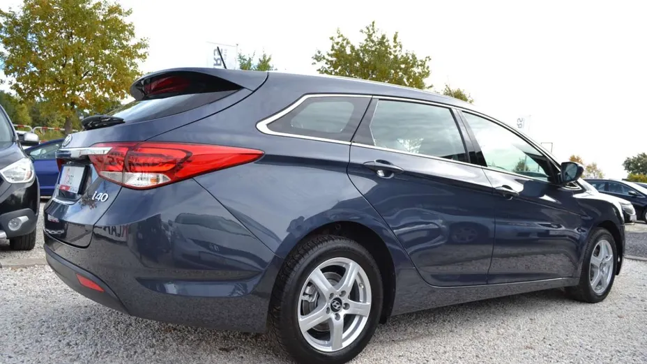 HYUNDAI i40 -