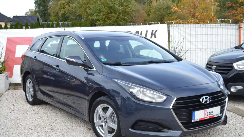HYUNDAI i40 -