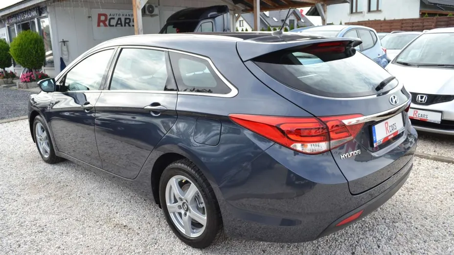 HYUNDAI i40 -