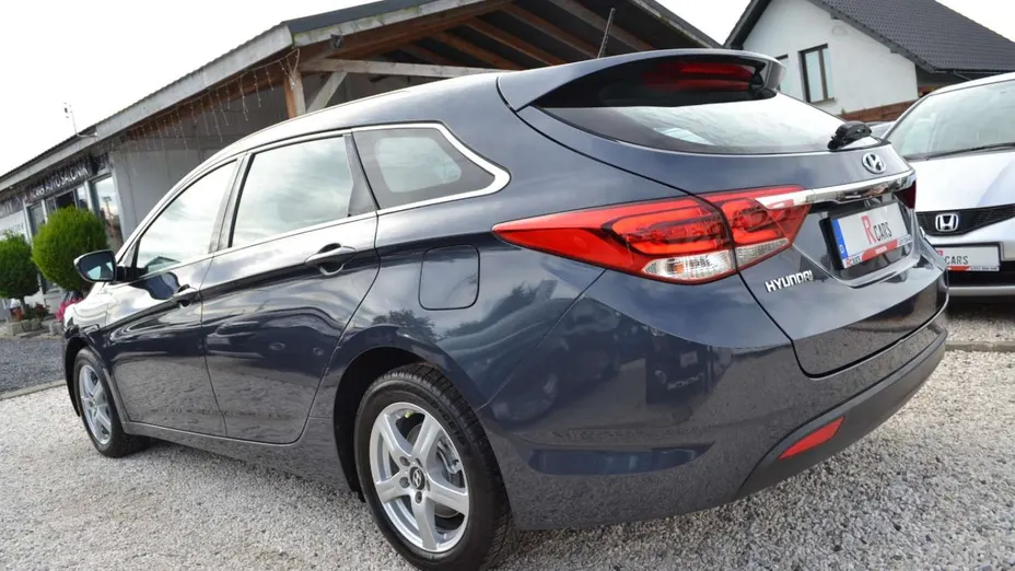 HYUNDAI i40 -