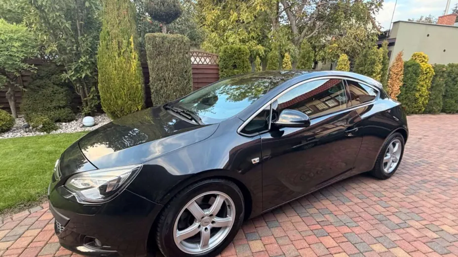 OPEL Astra -