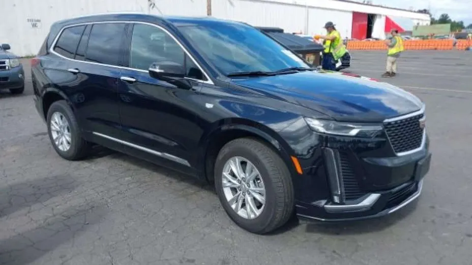 CADILLAC XT6 -