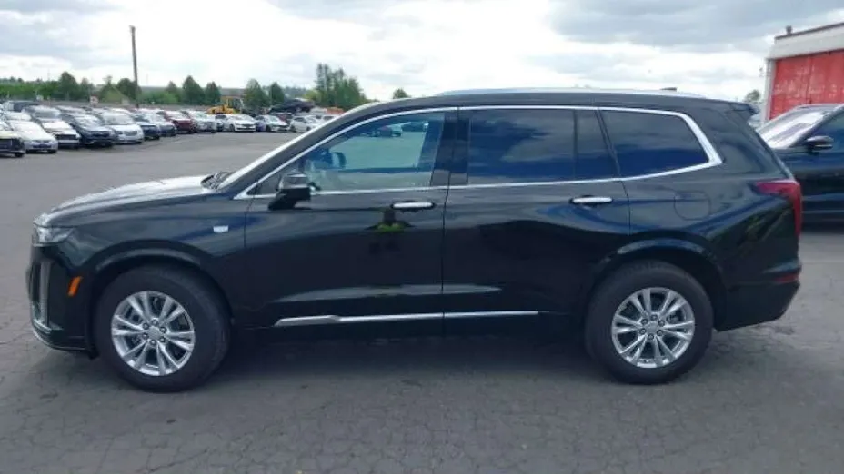 CADILLAC XT6 -