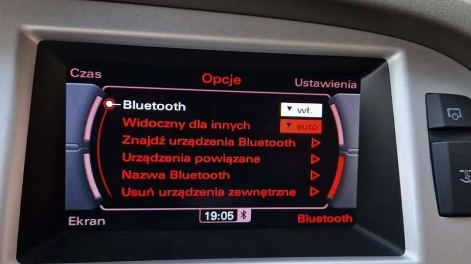 AUDI A6 -