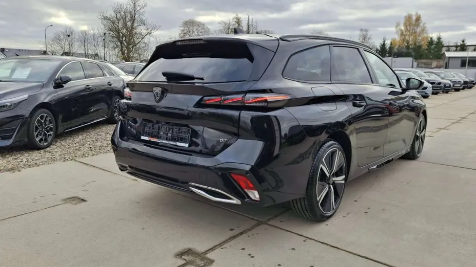 PEUGEOT 308 -
