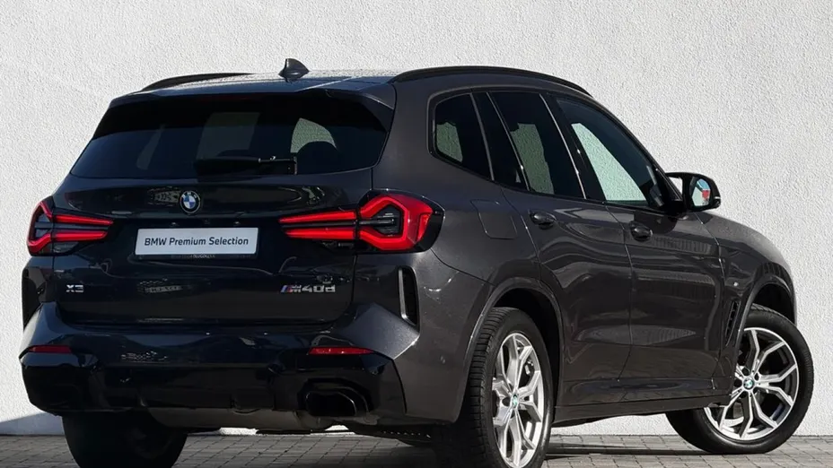 BMW X3 -