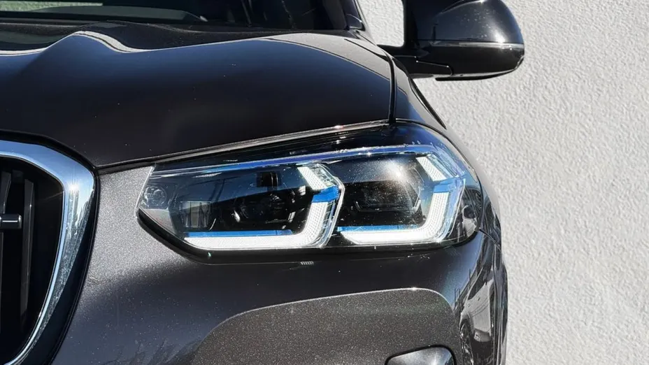 BMW X3 -