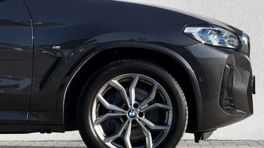BMW X3 -