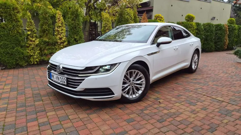 VOLKSWAGEN Arteon -