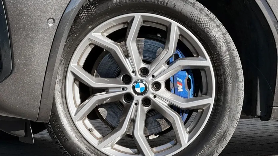 BMW X3 -